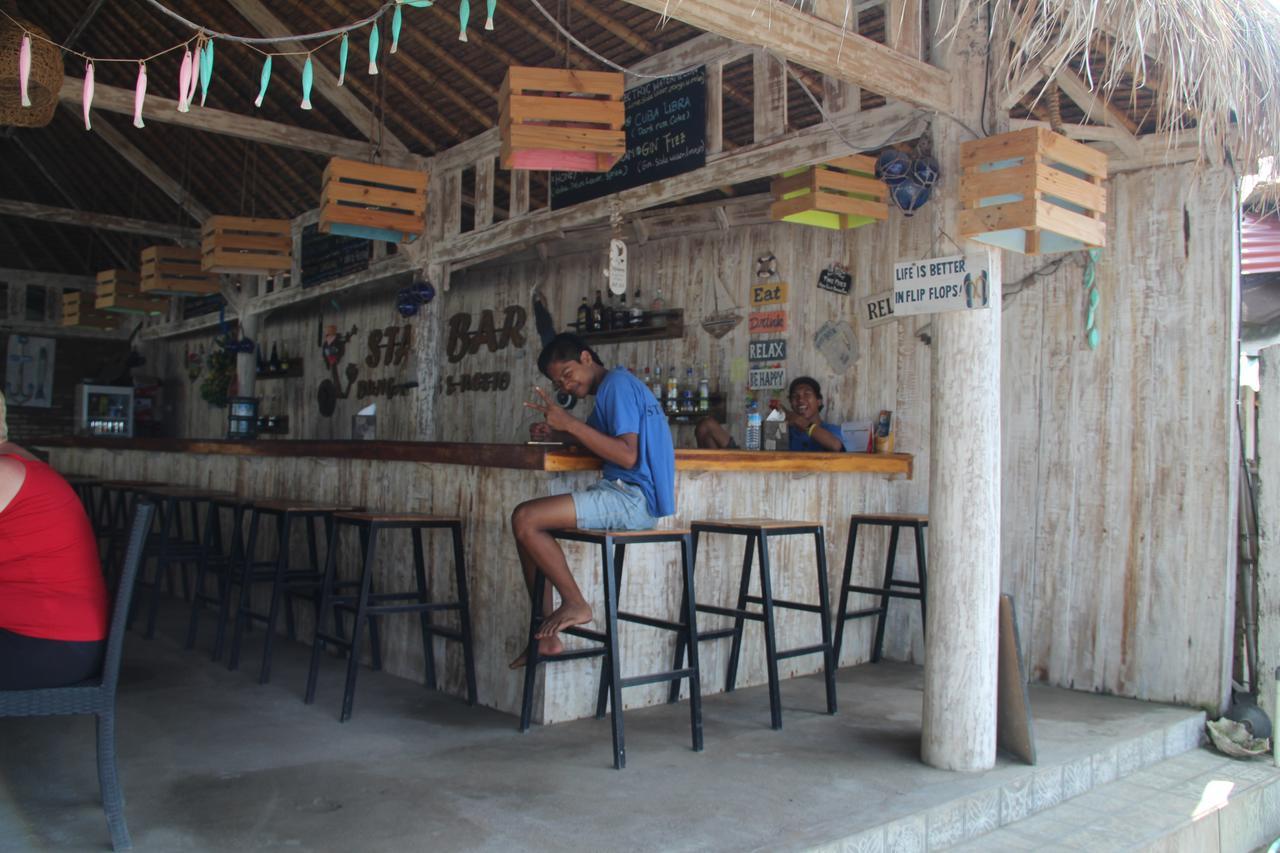 Star Bar And Bungalows กิลิไอร์ ภายนอก รูปภาพ